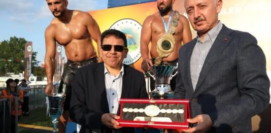 Başpehlivanlık Unvanı Kocaeli’de Orhan Okulu’ya Gitti