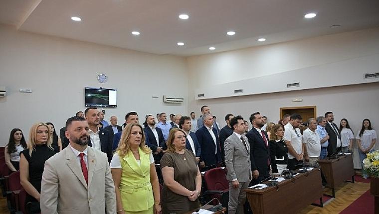Başkan Şadi Özdemir Peja'nın Kurtuluş Günü törenlerine katıldı