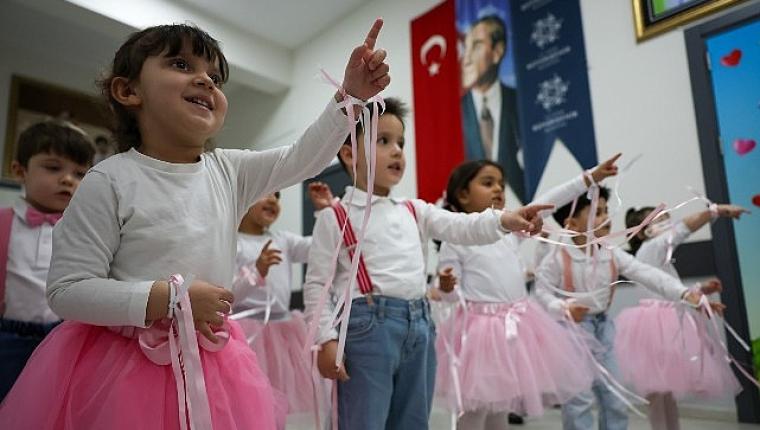 Aydın Büyükşehir Belediyesi'nin Çocuk Gelişim Merkezleri'nde '23 Nisan Ulusal Egemenlik ve Çocuk Bayramı' Etkinlikleri Düzenlendi