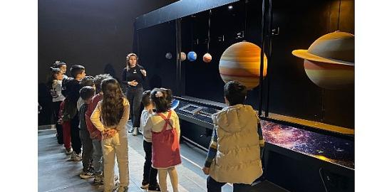 Çiğli'de Miniklerin Uzay Yolculuğu