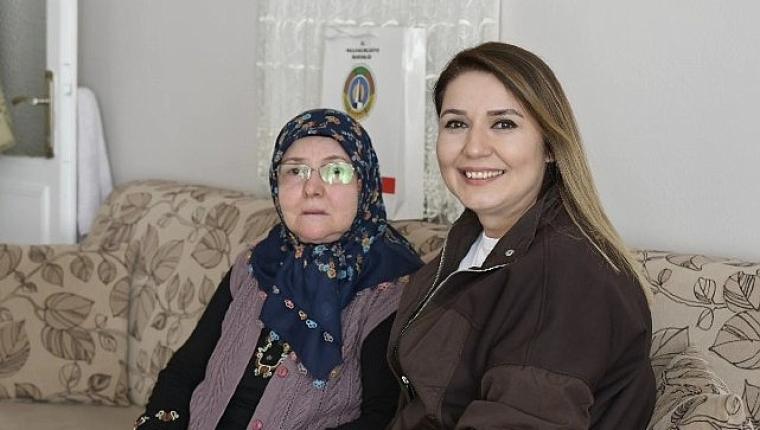 Malkara Belediye Başkanı Nergiz Karaağaçlı Öztürk'ten Anneler Günü'nde Gönüllere Dokunan Buluşmalar