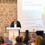 İzmir'deki uluslararası eleştirel eğitim zirvesi başladı