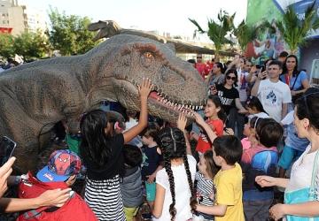 Karşıyakalı çocuklar tatilde eğlenceye doyacak