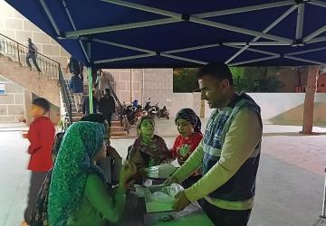Torbalı Belediyesi'nden Camilerde Gül Suyu ve Lokum İkramı