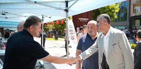 Büyükşehir'in kitap sevgisi katlanıyor
