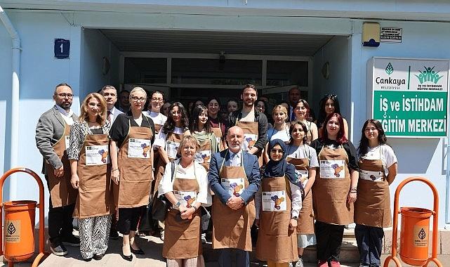 Çankaya'da Genç Kadınlar Eğitimlerle İstihdama Adım Atıyor