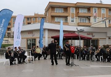 Büyükşehir bandosundan ilahi ziyafeti