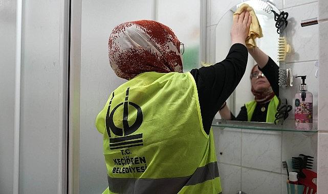 Evlerde bayram temizliği Evlerde bayram temizliği
