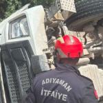 Adıyaman'da beton mikseri devrildi: Adıyaman Belediyesi İtfaiyesi’nden zamanla yarışan kurtarma - Videolu Haber