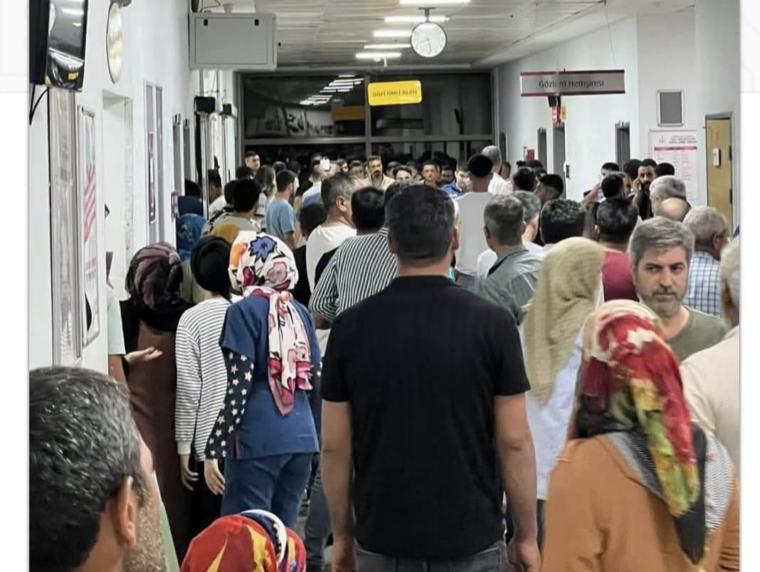 Kahta'da silahlı kavga: 1’i ağır 3 yaralı Kahta'da silahlı kavga: 1’i ağır 3 yaralı