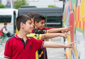 Tugay: Çocuklar yaşadıkları dünyayı koruyarak büyüsünler