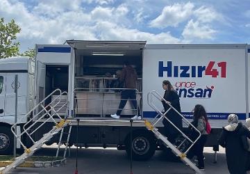 Hızır 41, Kariyer Fuarı'nda afet hazırlıklarını tanıttı