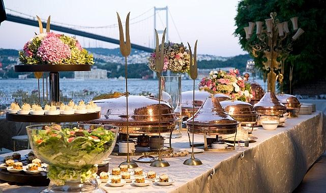 Esma Sultan'da aşkın tarihle buluştuğu masalsı düğünler