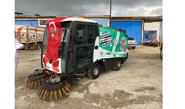 Yeni Çöp Kamyonları Filoya Katıldı Yeni Çöp Kamyonları Filoya Katıldı