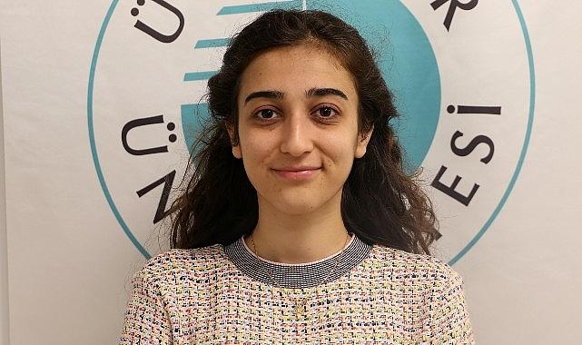 Sigara dumanı, kirli ve tozlu hava ses tellerini tahriş ediyor! Sigara dumanı, kirli ve tozlu hava ses tellerini tahriş ediyor!