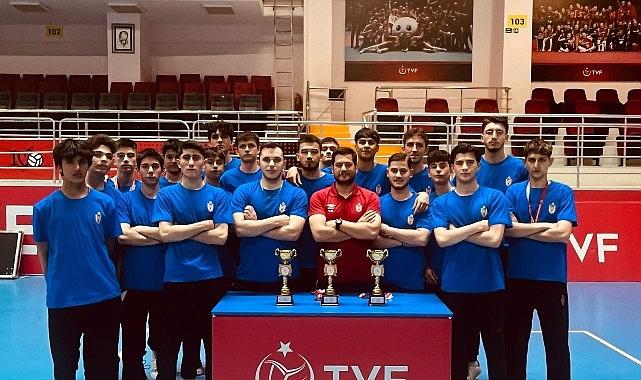 Voleybolda İnegöl Belediyespor Farkı Voleybolda İnegöl Belediyespor Farkı