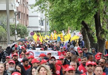 Edremit'te 1 Mayıs