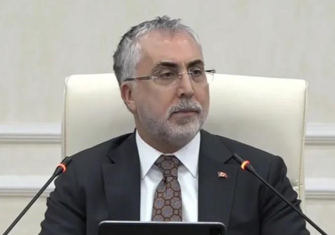 Bakan Işıkhan, İşsizlikte Tarihi Düşüşü Açıkladı Bakan Işıkhan, İşsizlikte Tarihi Düşüşü Açıkladı
