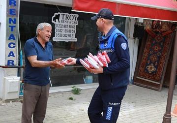 Efes Selçuk sokakları bayraklarla donatıldı: 23 Nisan sevincinden 19 Mayıs coşkusuna