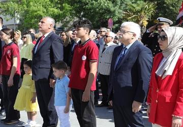 23 Nisan Ulusal Egemenlik ve Çocuk Bayramının 105.Yılı Burhaniye'de coşku ile kutlandı.