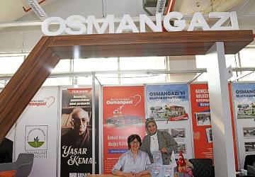 Osmangazi Belediyesi, yazar Ayşen Işık'ı ağırladı