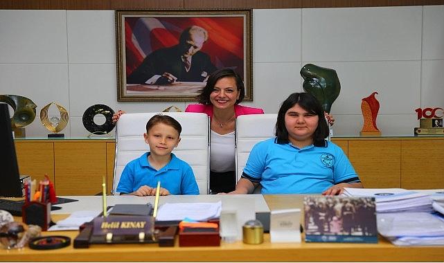 Karabağlar'da 23 Nisan Coşkusu