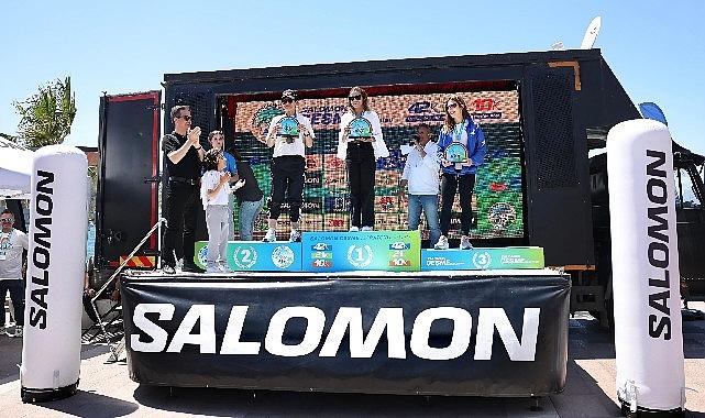2 bin 606 sporcu Salomon Çeşme Maratonu'nda koştu 2 bin 606 sporcu Salomon Çeşme Maratonu'nda koştu