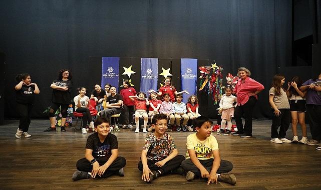 Geleceğin sanatçıları Başkan Çerçioğlu'nun başlattığı yaratıcı drama atölyesi ile yetişiyor