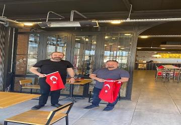 Büyükşehir'den esnafa 23 Nisan jesti