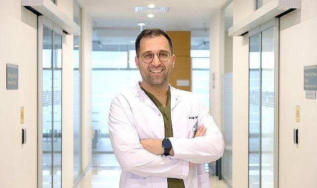 E-max kaplama ile doğal diş görünümü korunabiliyor… E-max kaplama ile doğal diş görünümü korunabiliyor…