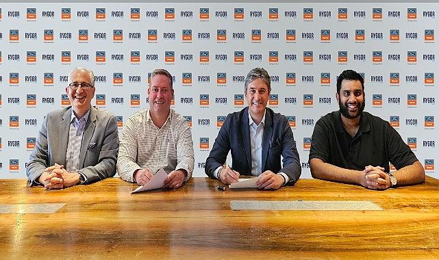 Ford Trucks, Yurtdışı Yetkili Servis Ağını İngiltere ve İrlanda'ya Genişletti: Her Rotada Müşterilerinin Yanında