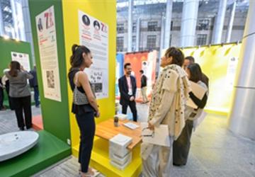 30. Marble İzmir'de gençler çizdi, firmalar üretti, ödüller mutlu etti Genç yetenekleri keşfeden yarışma