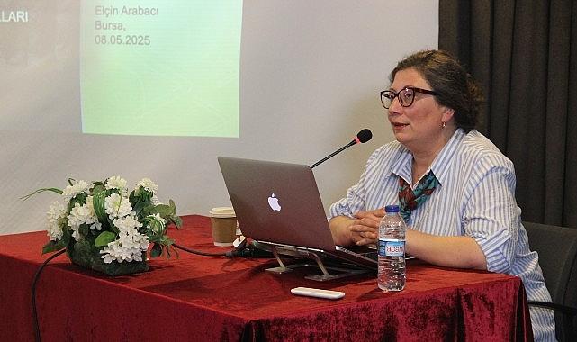 “Tematik Buluşmalar"da Osmanlı'daki işçilerin yaşam koşulları konuşuldu “Tematik Buluşmalar"da Osmanlı'daki işçilerin yaşam koşulları konuşuldu