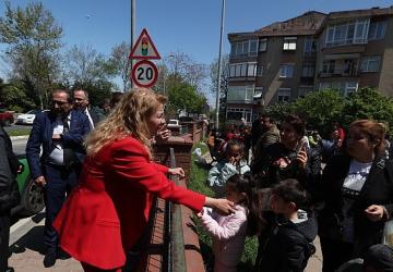 Bakırköy Belediyesi depreme karşı tüm birimleriyle sahada