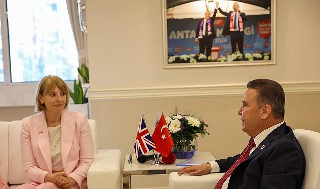 Birleşik Krallık Türkiye Büyükelçisi Başkan Muhittin Böcek'i ziyaret etti