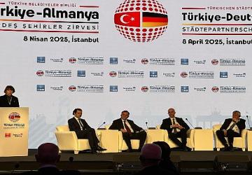 Seferihisar Belediyesi Türkiye-Almanya Kardeş Şehirler Zirvesi'nde