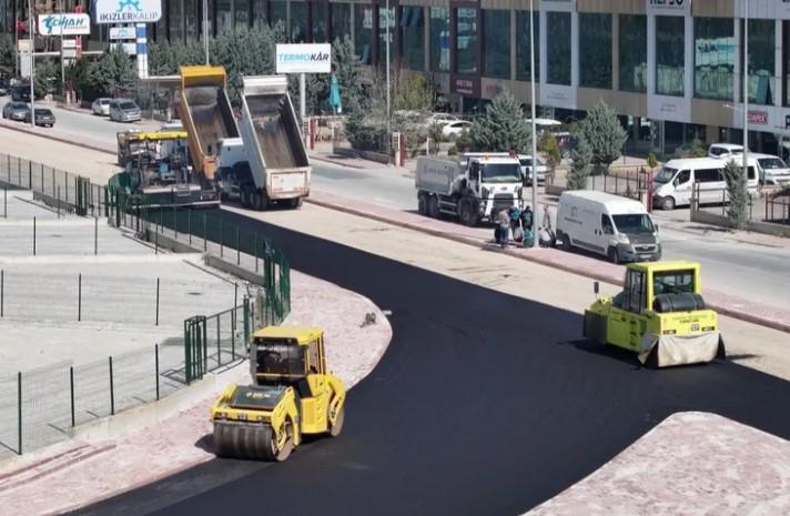Karatay’da 2025 Asfalt Sezonu Yakamoz Caddesi’nde Başladı Karatay’da 2025 Asfalt Sezonu Yakamoz Caddesi’nde Başladı