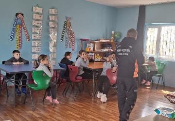 İtfaiye'den Öğrencilere Yangın Güvenliği Eğitimi