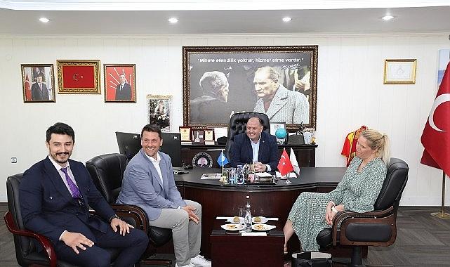 Menderes'e Kardeş Belediye Ziyareti Menderes'e Kardeş Belediye Ziyareti