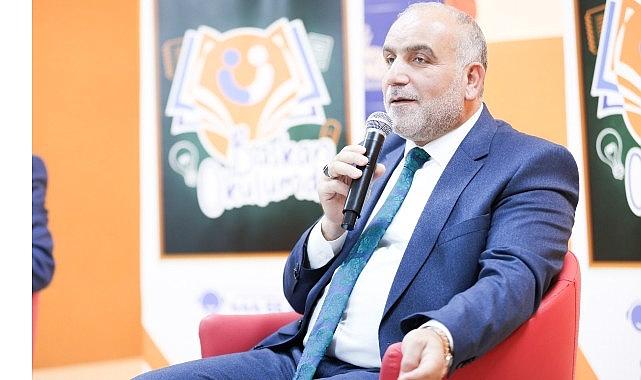 Öğrencilerden Başkan İbrahim Sandıkçı'ya Sevgi Seli Öğrencilerden Başkan İbrahim Sandıkçı'ya Sevgi Seli