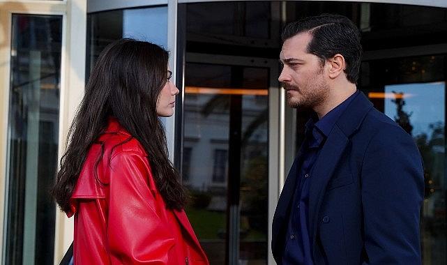 Eşref Rüya Dizisinin Yeni Bölümleri Kanal D'de Yayınlandıktan Bir Gün Sonra Prime Video'da