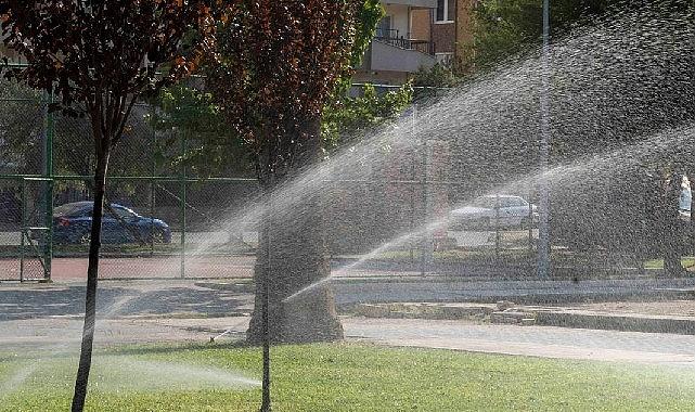 İzmir'in parklarında su kaybına geçit yok İzmir'in parklarında su kaybına geçit yok
