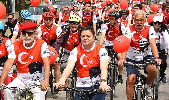 Kadıköy'de 19 Mayıs Coşkusu