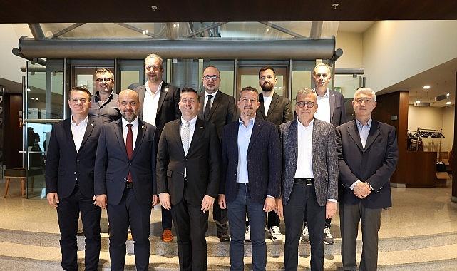 Deri sektöründe ihracatın yıldızları ödüllerine kavuştu