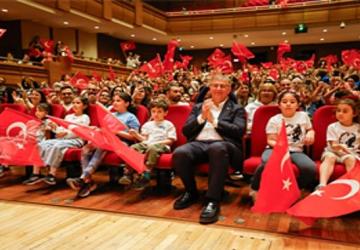 AASSM'den çocuk şarkıları yükseldi