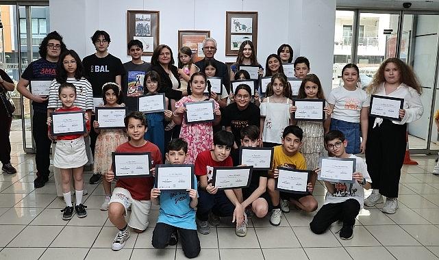 Karikatür Atölyesi katılımcılarından yıl sonu sergisi