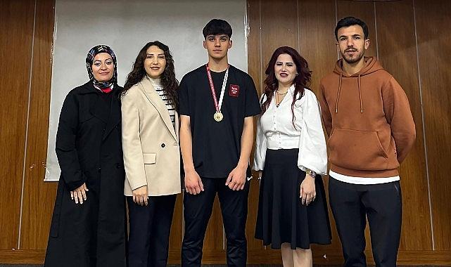 Beylikdüzü'nden 3 Türkiye Şampiyonu Beylikdüzü'nden 3 Türkiye Şampiyonu