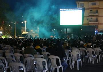 Meydan, “Şampiyon Kocaelispor" sesleriyle inledi