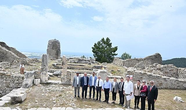 IV. Uluslararası FoodFest Gastronomi Festivali domates hasadı ile başladı IV. Uluslararası FoodFest Gastronomi Festivali domates hasadı ile başladı
