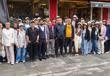 Başkan Teke ve Polat'tan gençlere destek: Kahtalı öğrencilere İstanbul'da ev sahipliği yaptılar